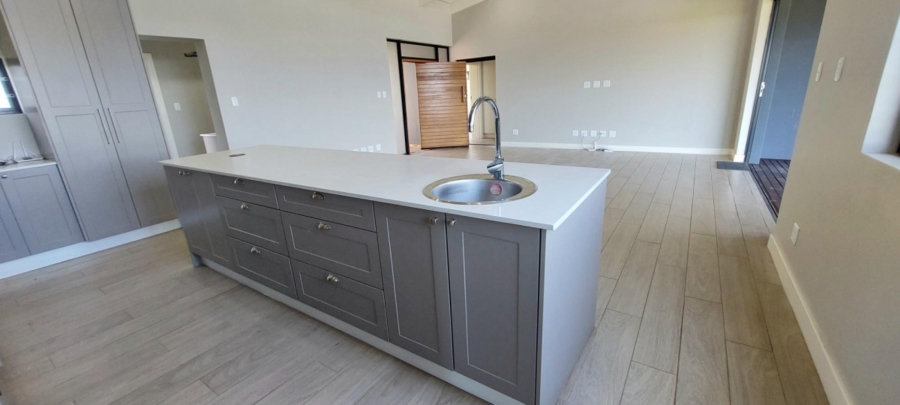 4 Bedroom Property for Sale in Olivewood Private Estate and Golf Club Eastern Cape